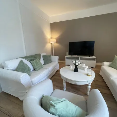 Hyper-centre Vue Cathedrale Бове