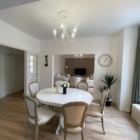 Апартаменты Hyper-centre Vue Cathedrale