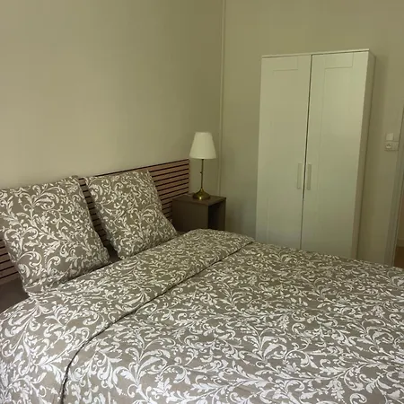 Hyper-centre Vue Cathedrale Апартаменты *